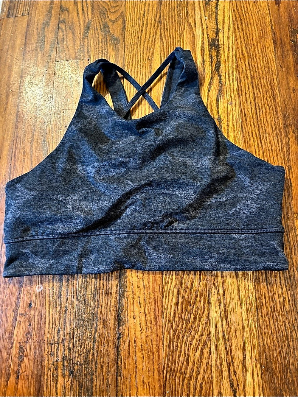 🎉EUC! Vuori Elevation Camo Bra Women's Sports Bra Black Size Medium